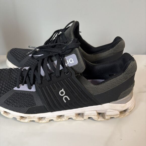 On Cloud Women Running Tennis Shoes Sneakers Flaws/Beater Black Purple Size 11 - Picture 2 of 9